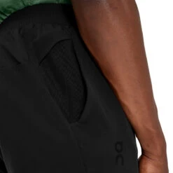 On Running Heren Movement Broek -On Running Winkel 1118218 001 pic6