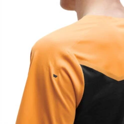 On Running Heren Performance T-shirt -On Running Winkel iview 1046016 060 pic6