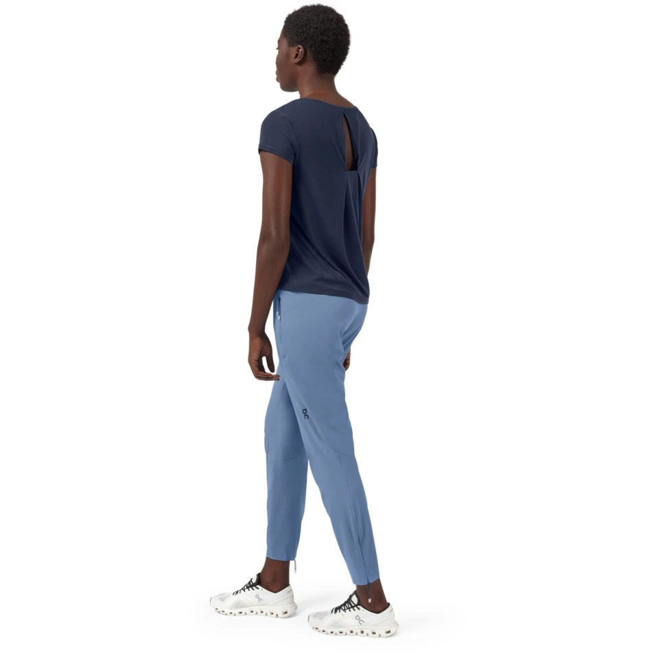 On Running On Active-T Breathe Dames T-Shirt - Navy 4 On Running On Active-T Breathe Dames T-Shirt - Navy - Afbeelding 2