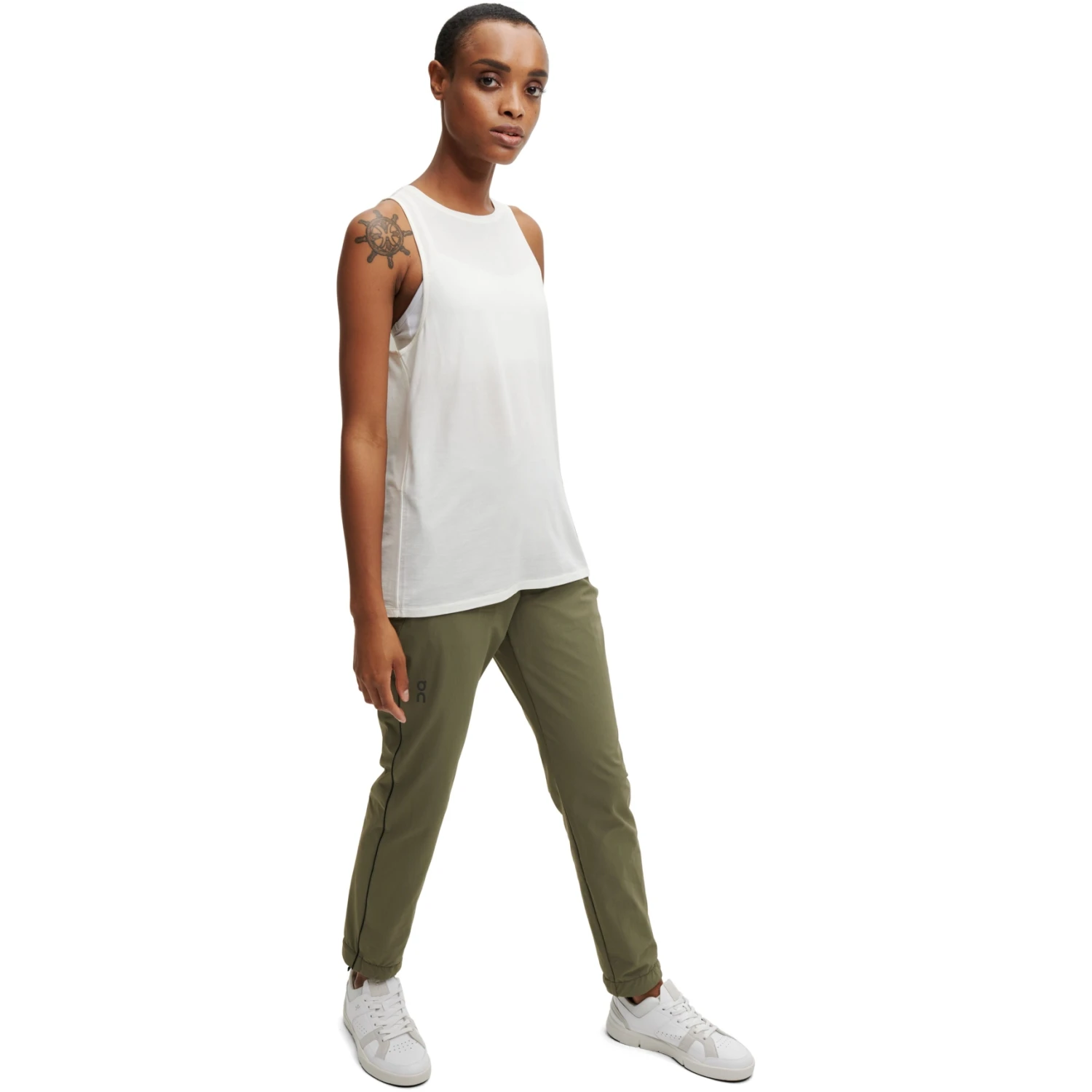 On Running On Active Tank Dames Hardloopshirt - White 4 On Running On Active Tank Dames Hardloopshirt - White - Afbeelding 2