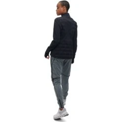 On Running On Climate Dames Jas - Black 13 On Running On Climate Dames Jas - Black -On Running Winkel on climate jacket women black 4 1149903