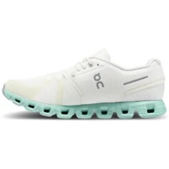 On Running On Cloud 5 Schoenen - Undyed-White & Creek -On Running Winkel on cloud 5 shoe undyed white creek 3 1495584
