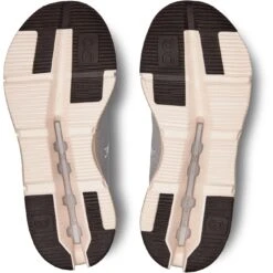 On Running On Cloudnova Dames Sneakers - Pearl & Shell -On Running Winkel on cloudnova women sneaker pearl shell 4 1522392