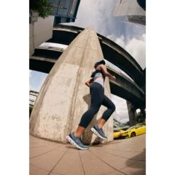 On Running On Cloudswift 3 Dames Hardloopschoenen - Metal & White 16 On Running On Cloudswift 3 Dames Hardloopschoenen - Metal & White -On Running Winkel on cloudswift 3 women running shoe metal white 3 1468958