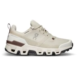 On Running On Cloudwander Waterproof Dames Wandelschoenen - Sand & Ivory 10 On Running On Cloudwander Waterproof Dames Wandelschoenen - Sand & Ivory -On Running Winkel on cloudwander waterproof women hiking shoe sand ivory 1 1522869