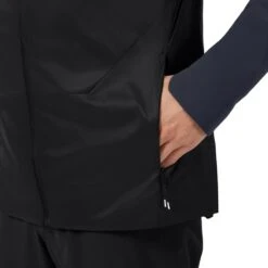 On Running On Insulator Jacket - Black & Navy 22 On Running On Insulator Jacket - Black & Navy -On Running Winkel on insulator jacket black navy 8 949976