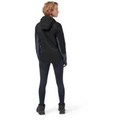 On Running On Insulator Jacket Women - Black & Dark 14 On Running On Insulator Jacket Women - Black & Dark -On Running Winkel on insulator jacket women black dark 4 974297