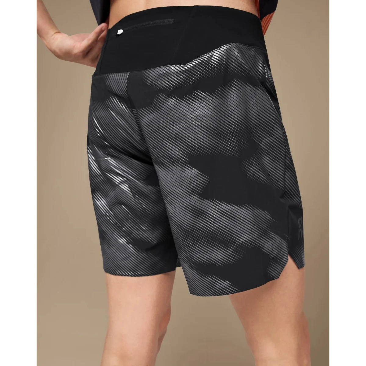 On Running On Lightweight Shorts Lumos Hardloopbroek - Zwart 9 On Running On Lightweight Shorts Lumos Hardloopbroek - Zwart - Afbeelding 7