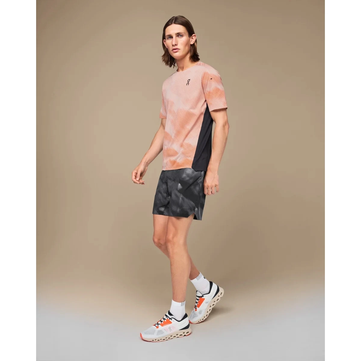 On Running On Lightweight Shorts Lumos Hardloopbroek - Zwart 6 On Running On Lightweight Shorts Lumos Hardloopbroek - Zwart - Afbeelding 4