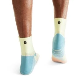 On Running On Performance Mid Heren Hardloopsokken - Hay & Rose -On Running Winkel on performance mid sock men hay rose 3 1531790