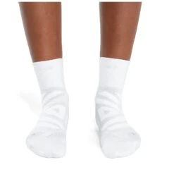 On Running On Performance Mid Dames Hardloopsokken - White & Ivory -On Running Winkel on performance mid sock women white ivory 3 1435284