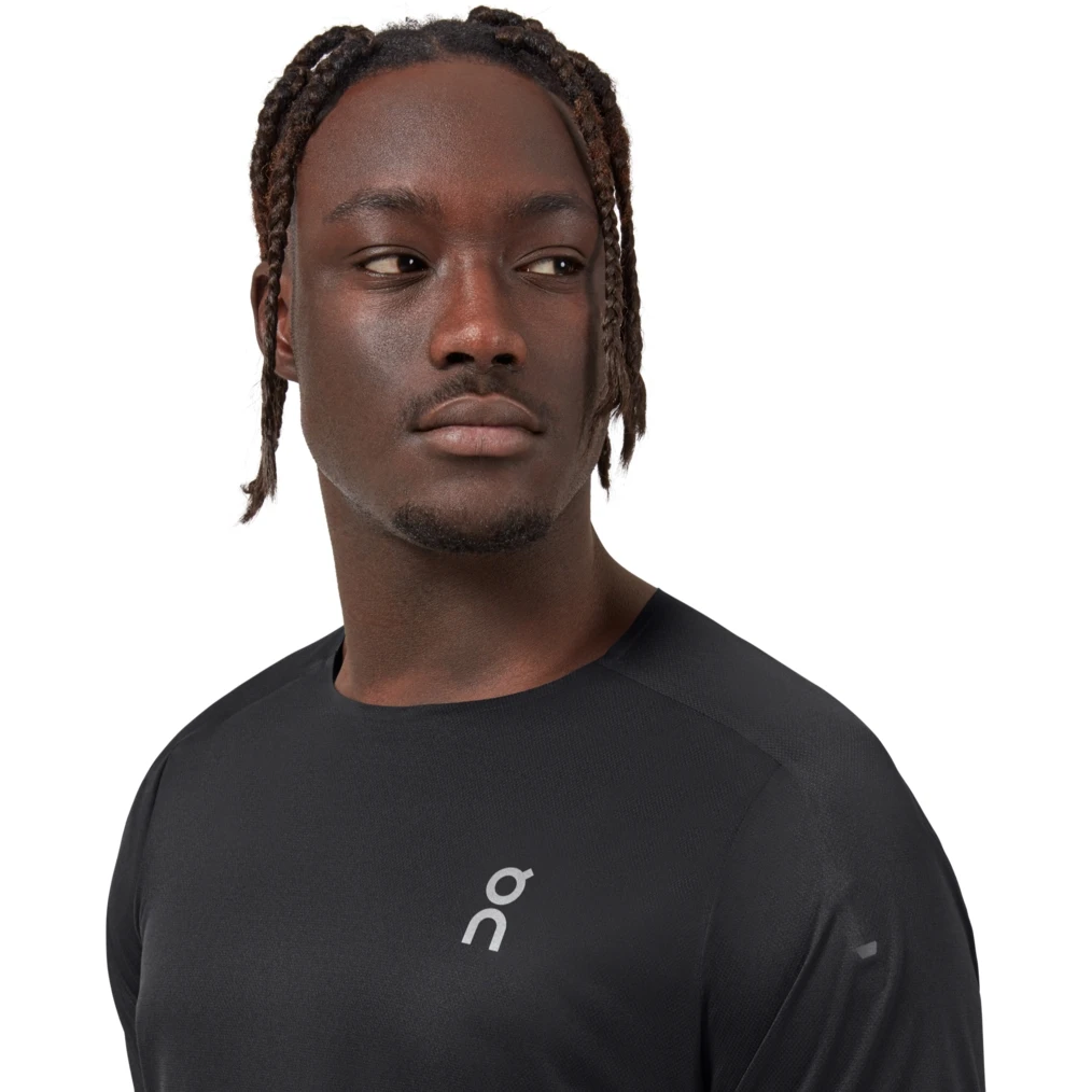 On Running On Performance-T Hardloopshirt - Black & Dark 7 On Running On Performance-T Hardloopshirt - Black & Dark - Afbeelding 5
