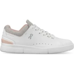 On Running On The Roger Advantage Dames Sneaker - White & Rose