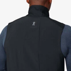 On Running On Weather Vest - Black -On Running Winkel on running weather vest black 07 858831
