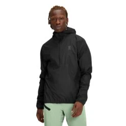 On Running On Waterproof Anorak Herren - Zwart