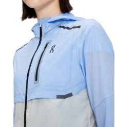On Running On Weather Dames Hardloopjack - Stratosphere & Pearl -On Running Winkel on weather jacket women stratosphere pearl 4 1428173