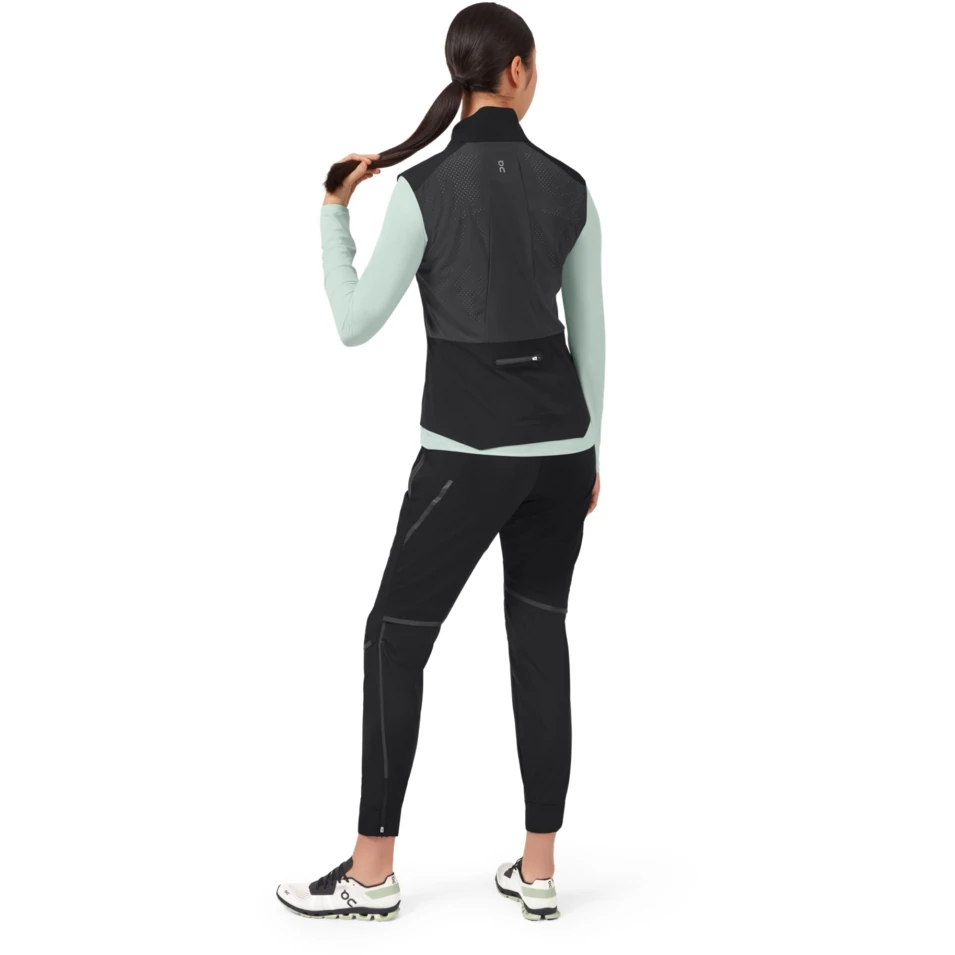 On Running On Weather Vest Women - Black 6 On Running On Weather Vest Women - Black - Afbeelding 4
